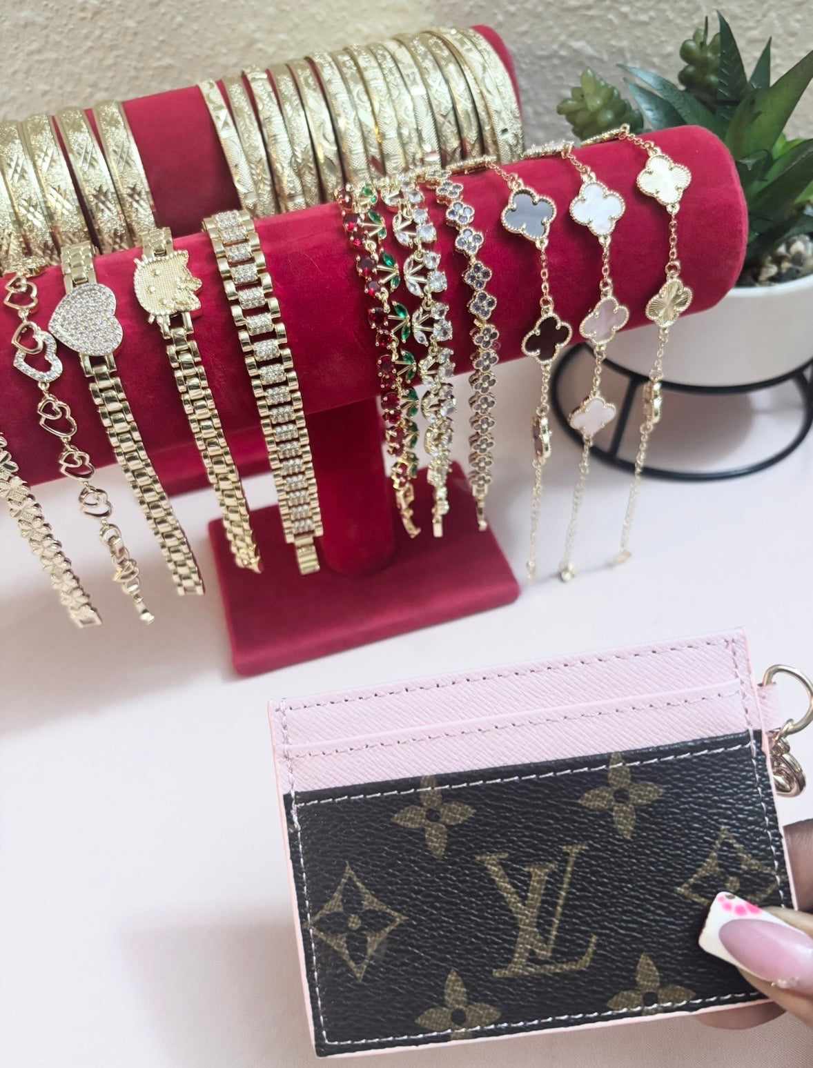 LV Cardholders